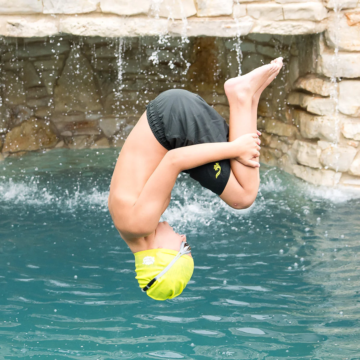 Lime Junior Silicone Swim Hat (4 to 12 years) - Image 3