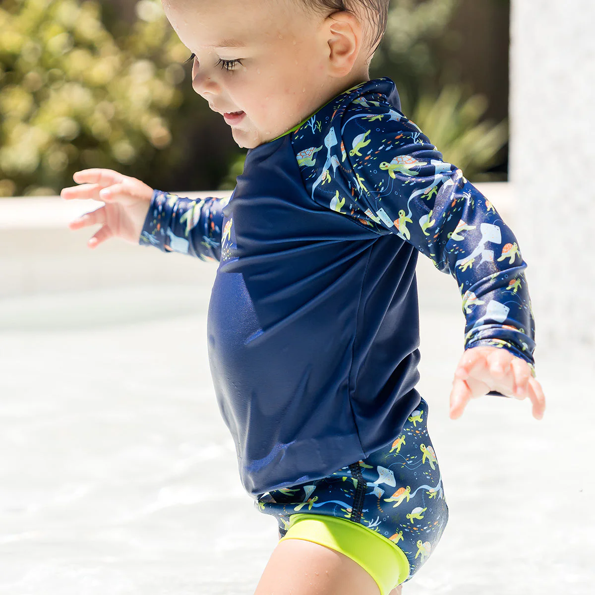 Turtle Tide Long Sleeve Rash Top - Image 4