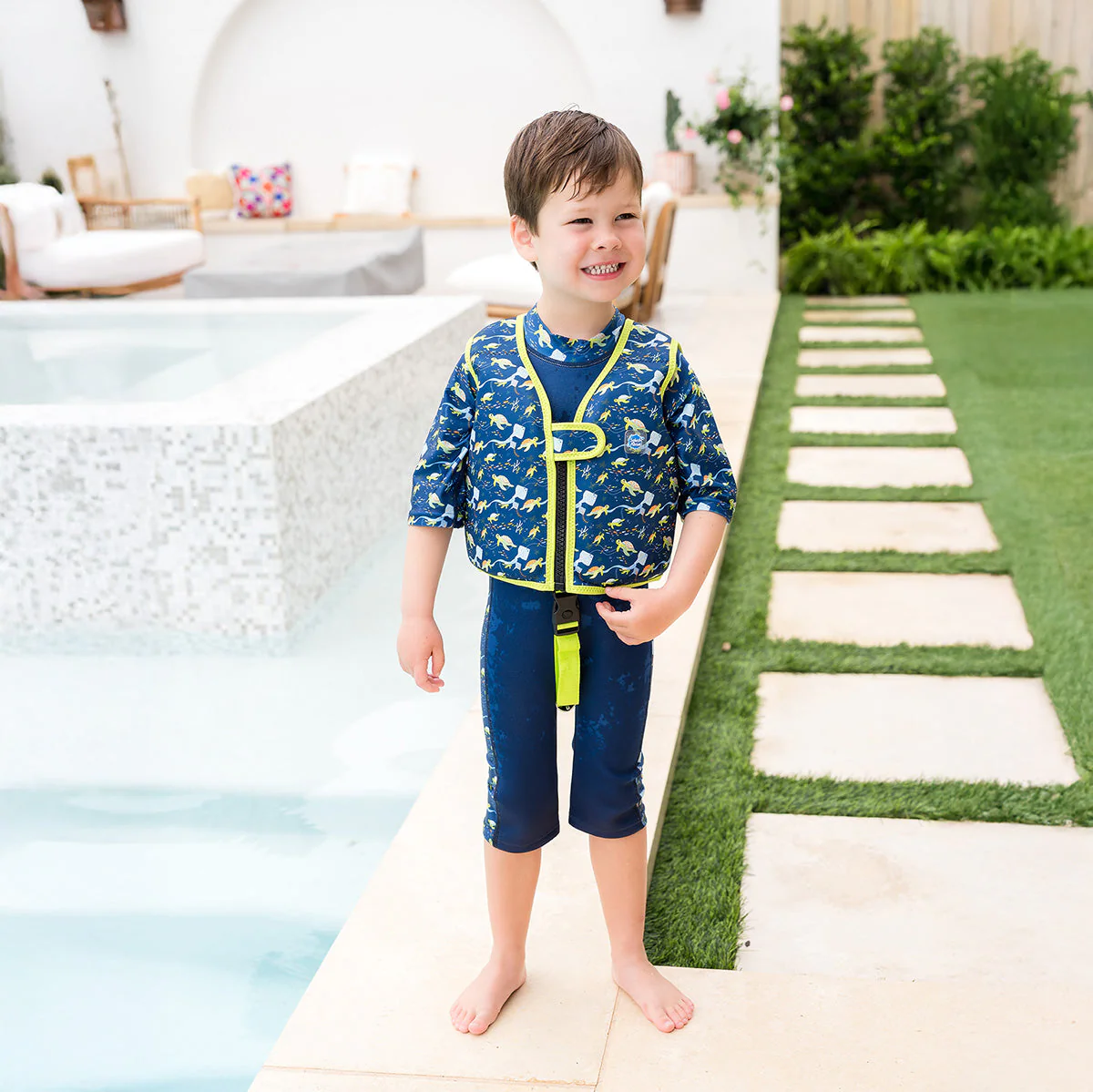 Turtle Tide Go Splash Swim Vest - Image 5