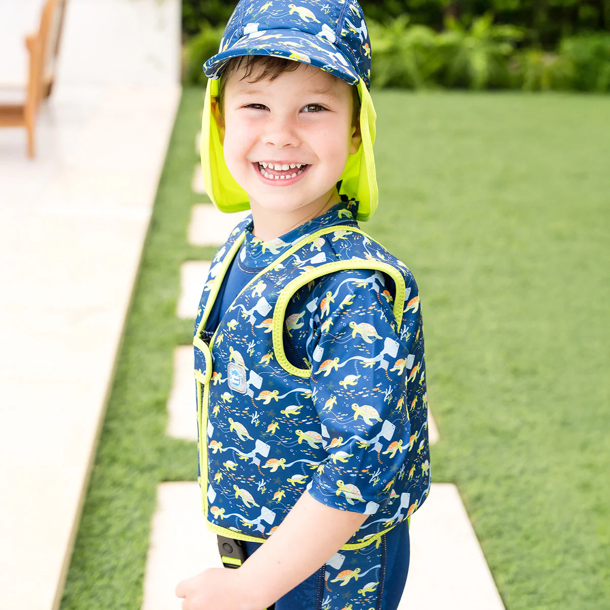Turtle Tide Go Splash Swim Vest - Image 6